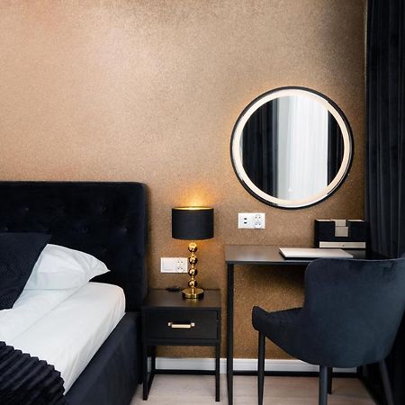 Plac Unii Apartment Gdynia Srodmiescie By Renters Prestige Exterior photo