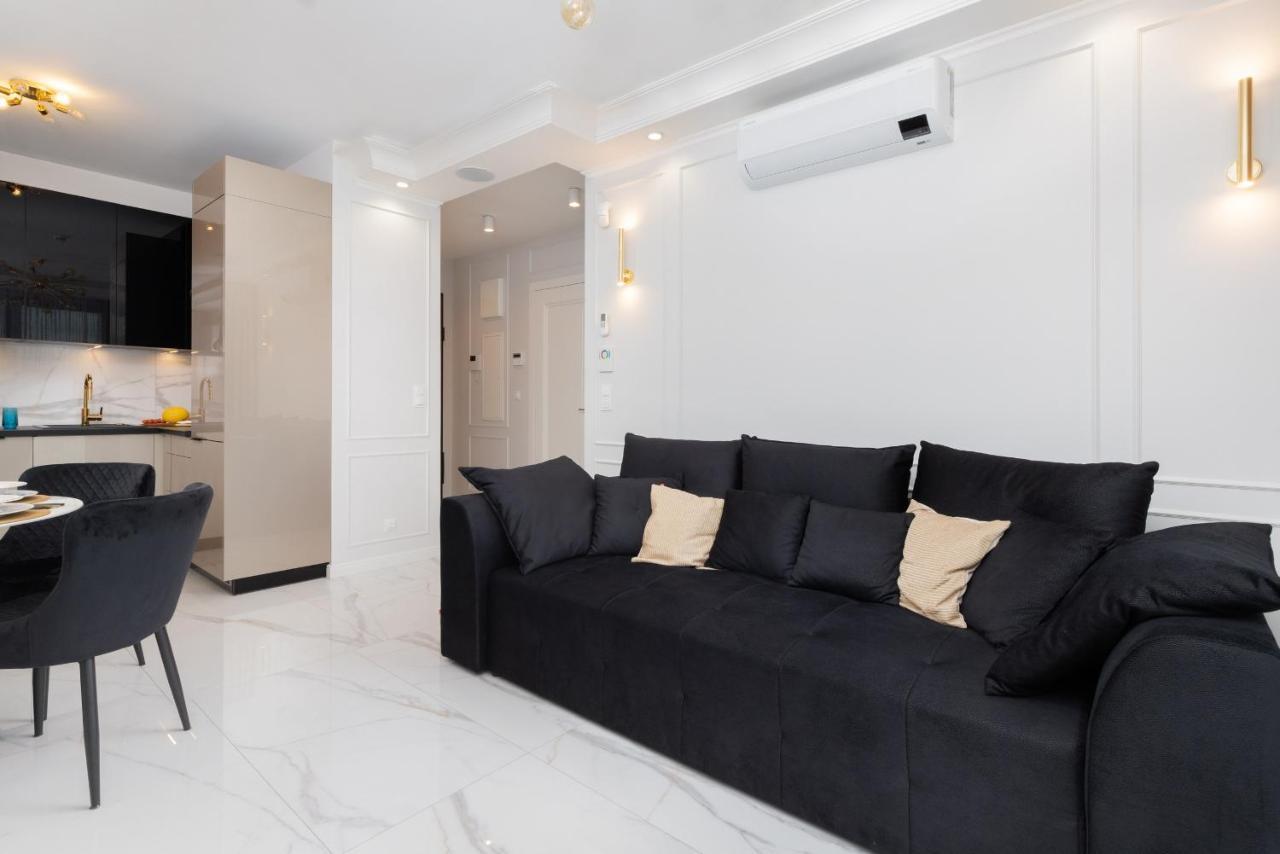 Plac Unii Apartment Gdynia Srodmiescie By Renters Prestige Exterior photo