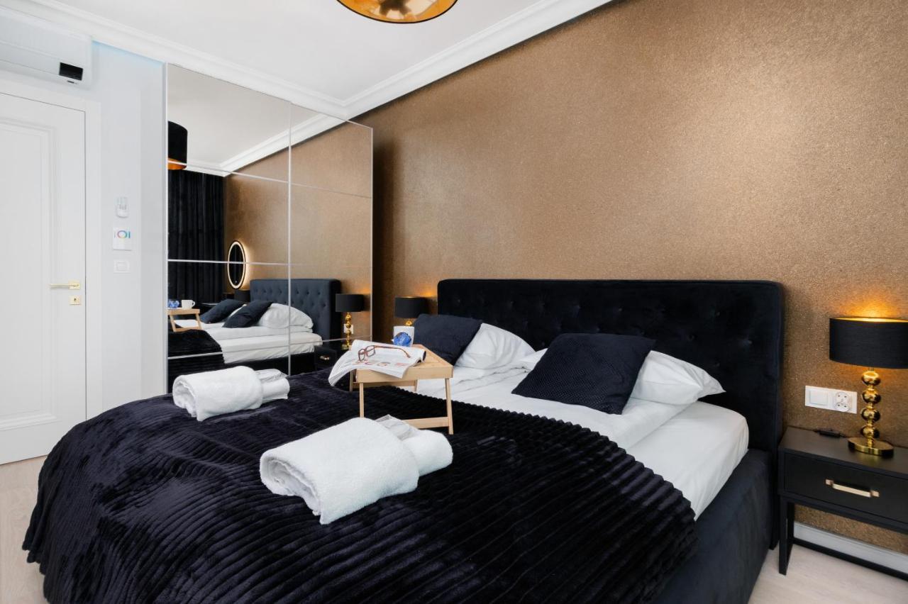 Plac Unii Apartment Gdynia Srodmiescie By Renters Prestige Exterior photo