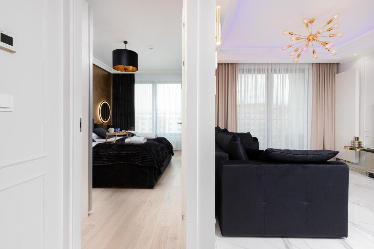 Plac Unii Apartment Gdynia Srodmiescie By Renters Prestige Exterior photo